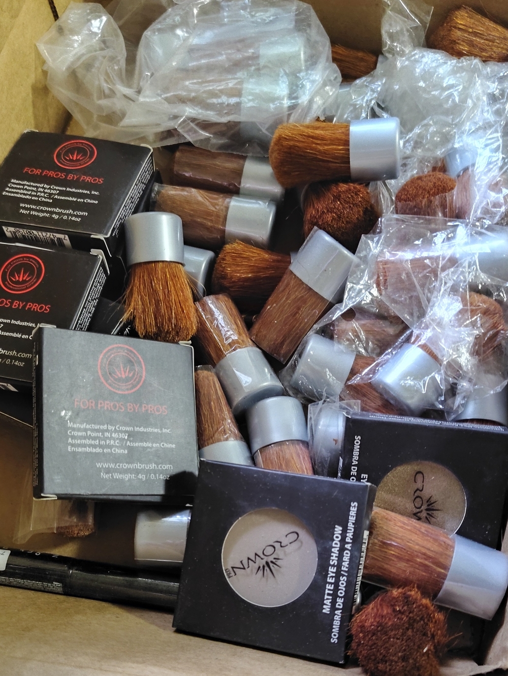 Bulk Buy ~ Box Lot 👑  Crown Mini Kabuki Brushes  Brown Bristles Silver Ferrules